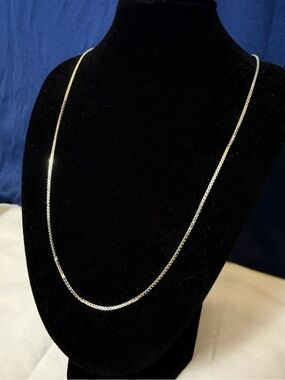 22” Solid 925 1.4mm Box Chain
